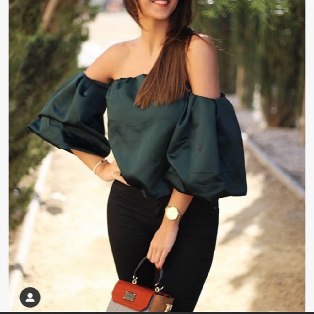 ISO.  ISO.   ISO.   ISO.  ZARA TOP